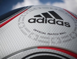 Adidas to Start $1.9 Billion Shareholder Return Program