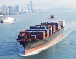 World’s Largest Ship Arrives in UK from China